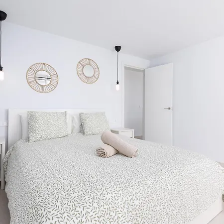 Barca Sky Views * Lajita