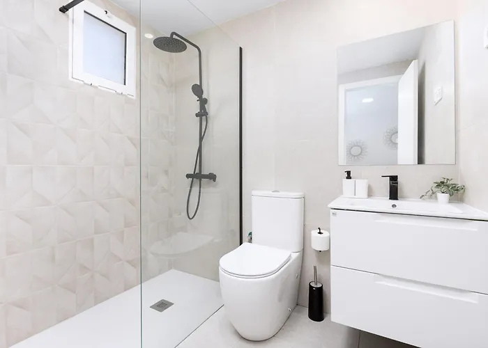 Barca Sky Views Lajita