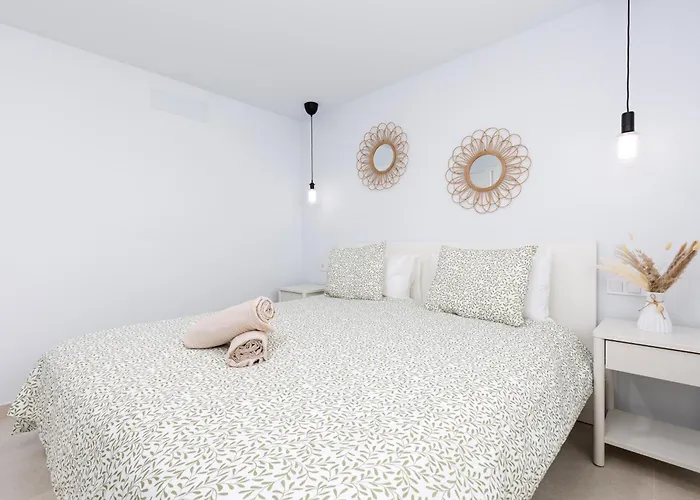 Barca Sky Views Lajita